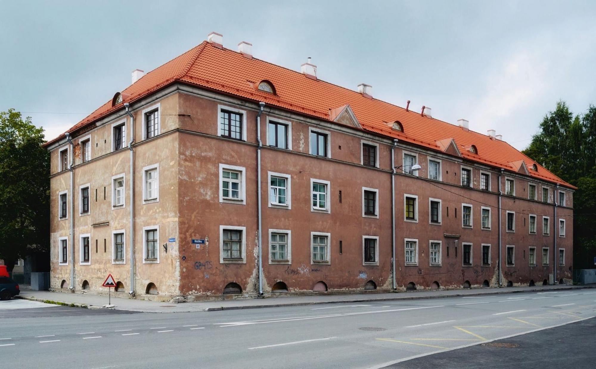 شقة Historic Charm - Cozy Nordic Retreat In Time-Honored Residency تالين المظهر الخارجي الصورة